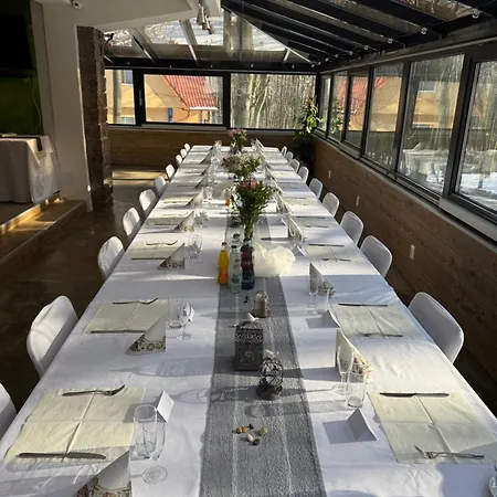 Gasthuis Modry Dom Modra