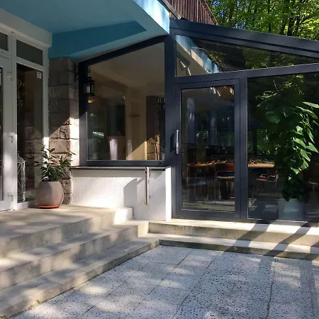 Modry Dom Πανσιόν